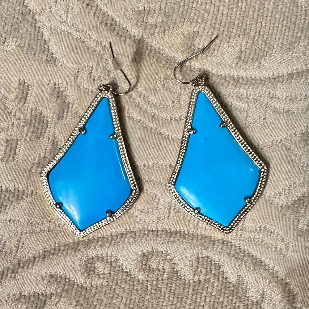 Kendra Scott earrings